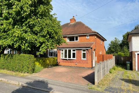 3 bedroom semi-detached house to rent, Cliff Crescent, Radcliffe-on-Trent NG12