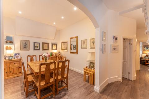 undefined, Hale Lane, Mill Hill, NW7