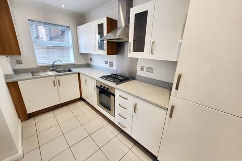 2 bedroom terraced house for sale, Winton