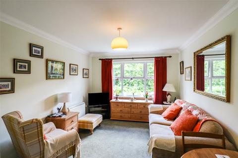 1 bedroom apartment for sale, London Road, Surrey GU15