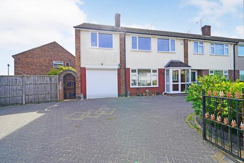 4 bedroom end of terrace house for sale, Bletchley Drive, Coventry, CV5