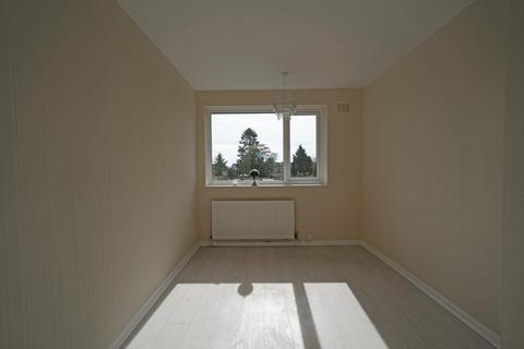 24 Bletchley Drive, Coventry, CV5 9LW