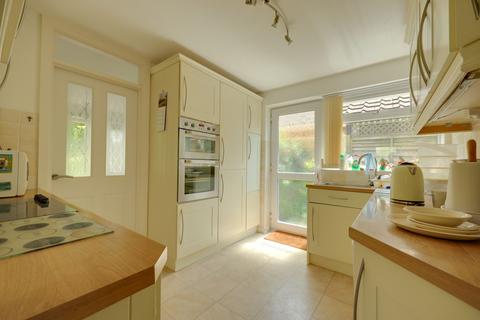 3 bedroom detached bungalow for sale, Oak Hall Park, Burgess Hill, RH15