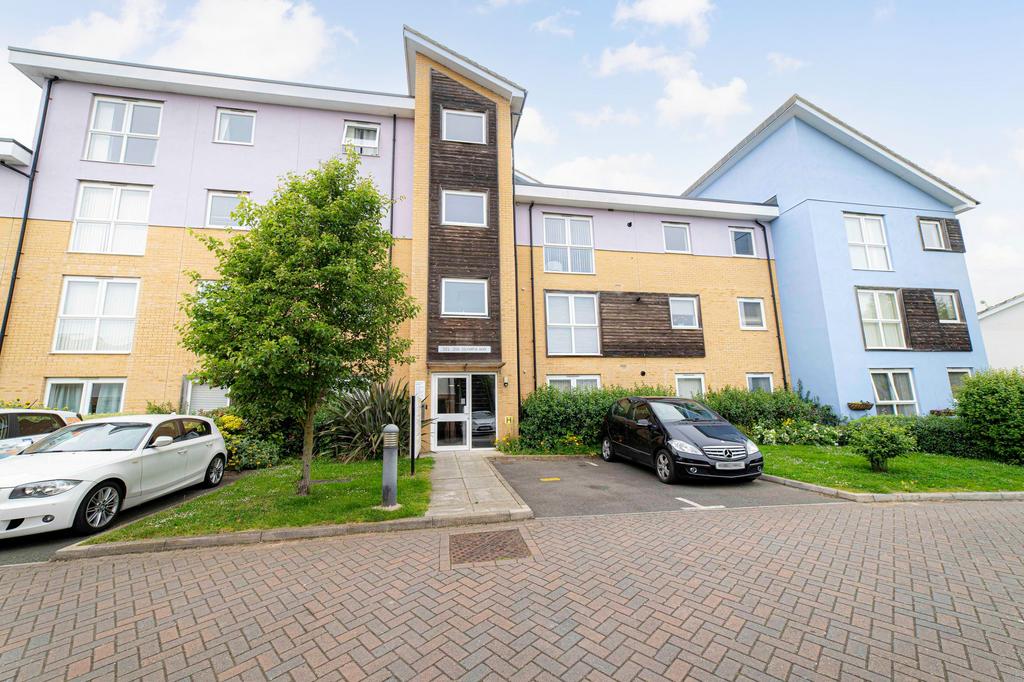 Olympia Way, Whitstable, CT5 2 bed apartment for sale £220,000