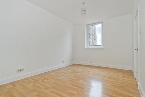 1 bedroom ground floor flat for sale, 12/4 Abbey Lane, Edinburgh, EH8 8HH