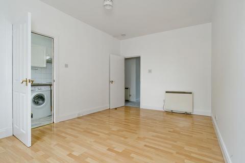 1 bedroom ground floor flat for sale, 12/4 Abbey Lane, Edinburgh, EH8 8HH