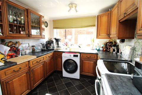 2 bedroom maisonette for sale, Oak Road, Great Cornard, Sudbury, Suffolk, CO10