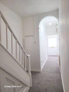 2 bedroom terraced house to rent, Craddock Street, Swansea SA1