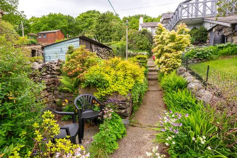 2 bedroom terraced house for sale, Llainwen Isaf, Llanberis, Caernarfon, Gwynedd, LL55