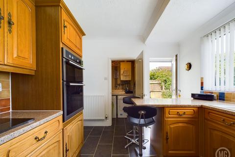 4 bedroom chalet for sale, Wells Road, Bristol, BS14