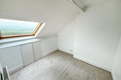 25 Idris Villas, Tywyn, LL36 9AW