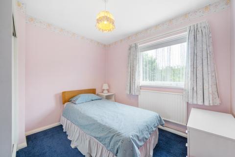 100 Pickhurst Park, Bromley, BR2 0TW