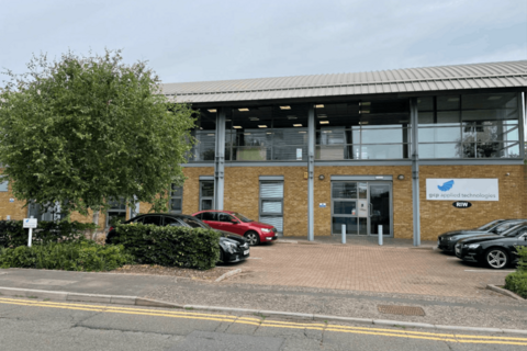 Office to rent, 487-488 Ipswich Road, Slough, SL1 4EP