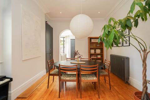 3 Carter Knowle Road, Sheffield, S7 2DW