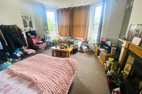 Flat 4, 21 Culverley Road, London, SE6 2LD