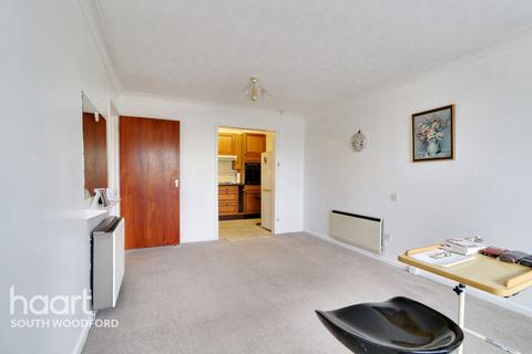 1 bedroom retirement property for sale, High Road, South Woodford