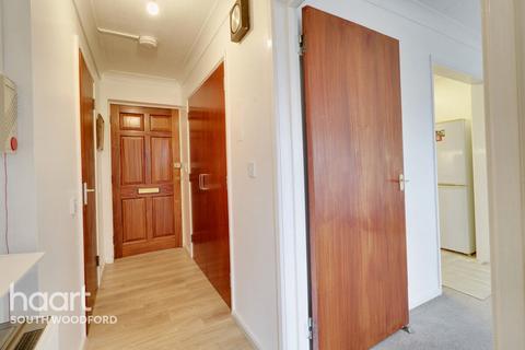 1 bedroom retirement property for sale, High Road, South Woodford