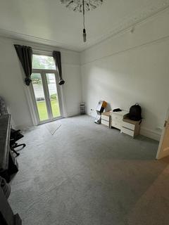 1 bedroom flat to rent, Sudbourne Road, London SW2