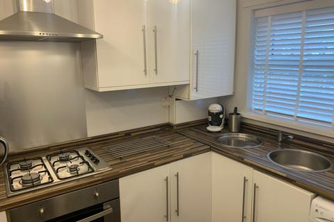 2 bedroom flat to rent, Charnwood Court, Leighton Street, South Shields