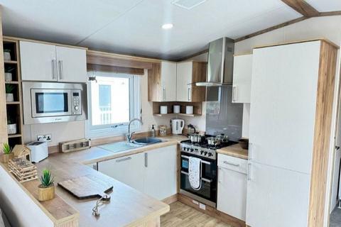 2 bedroom lodge for sale, Heathland Beach Coastal Park , Kessingland NR33