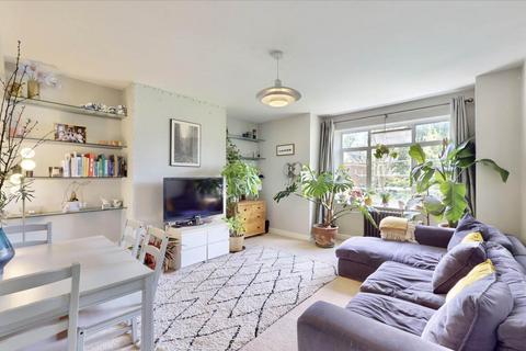 3 bedroom apartment for sale, North Hill, London N6