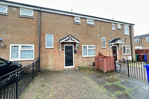2 bedroom terraced house to rent, Edlin Close, Manchester, M12