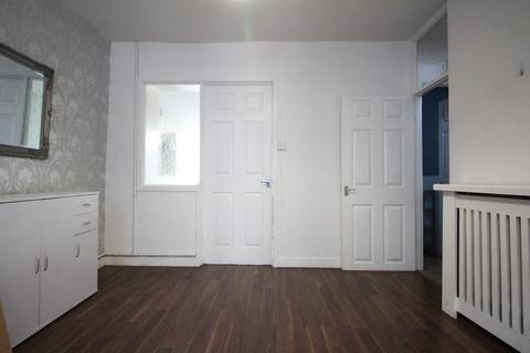 3 bedroom terraced house to rent, Dumfries Street, Treorchy. CF42 5PP