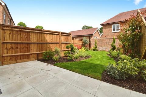 4 bedroom end of terrace house for sale, Sequoia Lane, Romsey, Hampshire