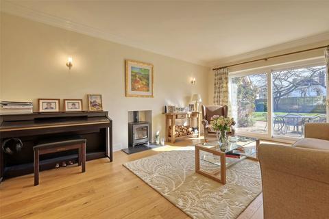 4 bedroom detached house for sale, Alderton Close, Felsted, Dunmow, Essex, CM6