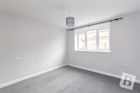 18, Holmes Court Fenners Marsh, Gravesend, DA12 2JD