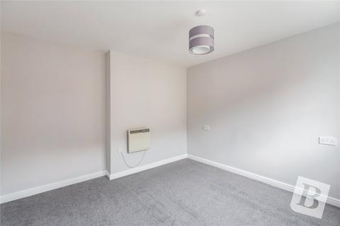 18, Holmes Court Fenners Marsh, Gravesend, DA12 2JD