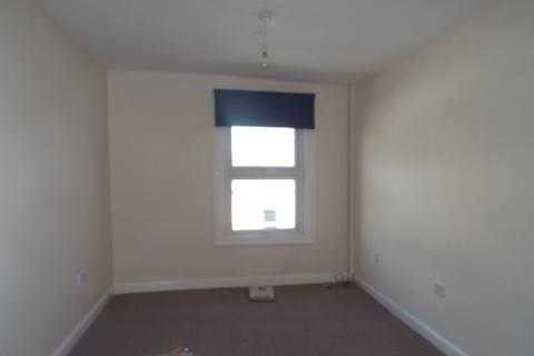 1 bedroom flat to rent, College Street, Burnham-on-Sea, TA8