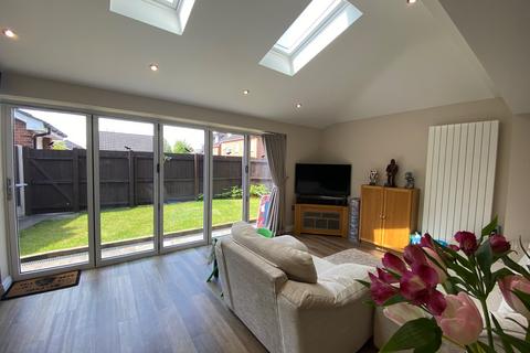 4 bedroom detached house for sale, Hallams Drive, Nantwich