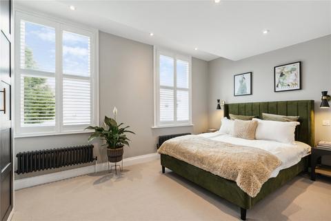 3 bedroom apartment for sale, Ramsden Road, SW12
