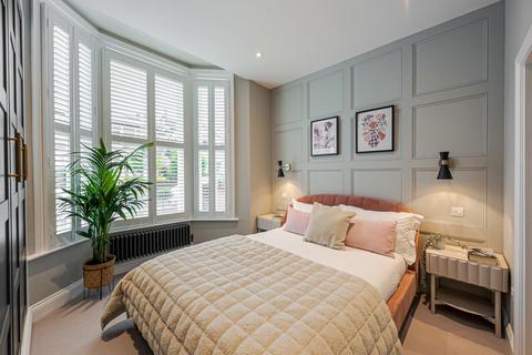 3 bedroom flat for sale, Ramsden Road, London SW12