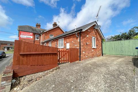 32 Alexandra Road, Fordingbridge, SP6 1EJ