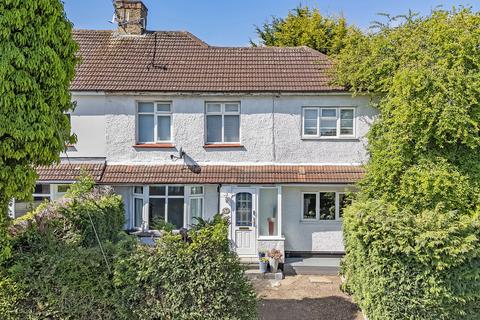3 bedroom semi-detached house for sale, The Meadow Way, Billericay, CM11
