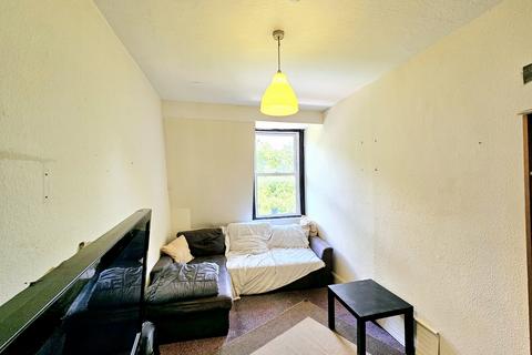 1 bedroom apartment to rent, Archway Road, Highgate, N6
