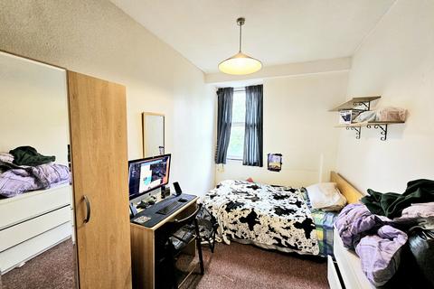 1 bedroom apartment to rent, Archway Road, Highgate, N6
