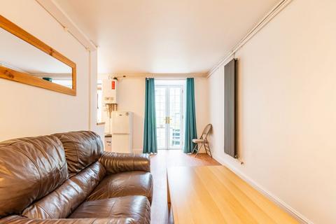 1 bedroom flat to rent, 74P – East Fountainbridge, Edinburgh, EH3 9BH