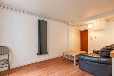 1 bedroom flat to rent, 74P East Fountainbridge, Edinburgh, EH3 9BH