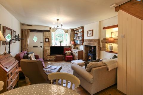 2 bedroom terraced house for sale, Park Road, Blockley, Moreton-in-Marsh, Gloucestershire. GL56 9BZ