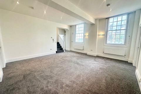 3 bedroom flat to rent, Bank Chambers, Mount Street, Nottingham, Nottinghamshire, NG1 6HF