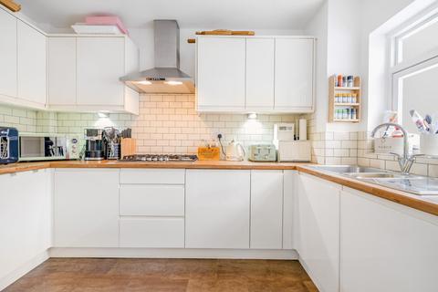 22 Lambourne Drive, Maidenhead, SL6 3HG