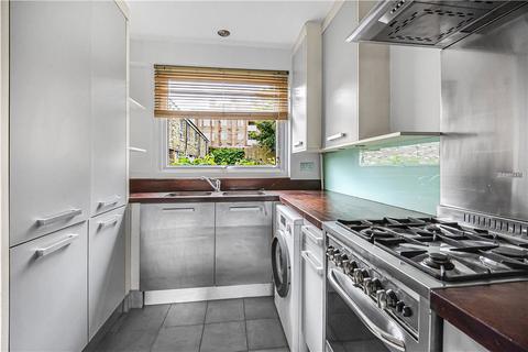 2 bedroom end of terrace house to rent, North Lodge Close, Putney, SW15