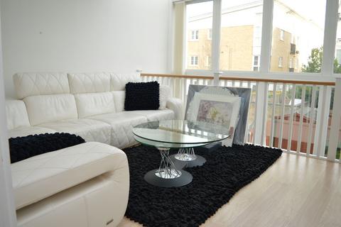 4 bedroom terraced house to rent, Epsom KT19