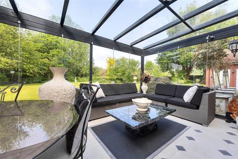 Guildens Lodge Catleys Walk, Sawston, Cambridge, CB22 3HR