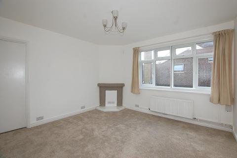 1 bedroom property to rent, Pickhurst Lane, Bromley, BR2