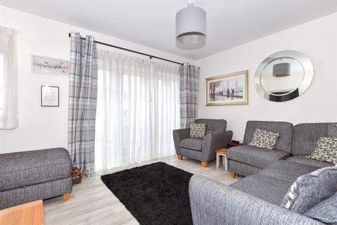 15 Higham Avenue, Snodland, ME6 5SY