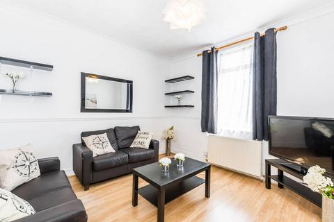 4 bedroom house to rent, Henniker Road, Stratford, London, E15